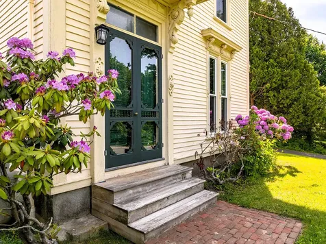 77 Main Street Rockport ME 04856