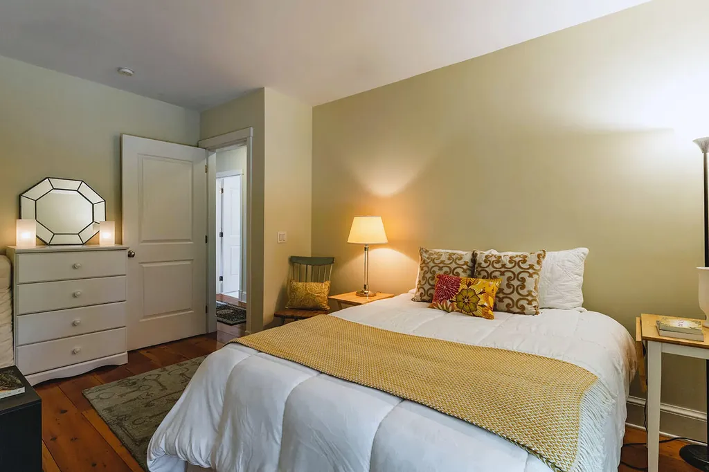 5 Pearl Street Camden ME 04843