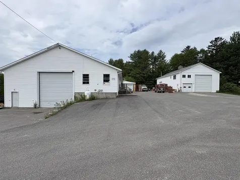 152 U.s. Highway 1 Highway Hancock ME 04640