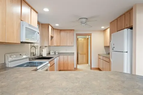 15 Harbor Drive Brewer ME 04412