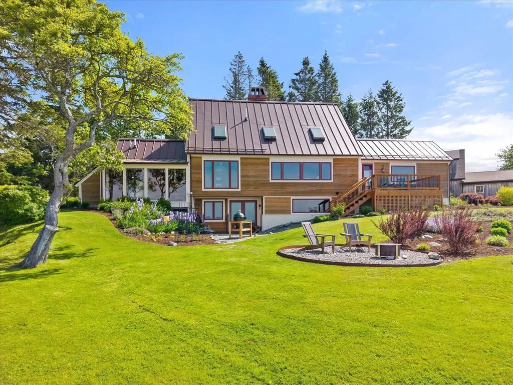 Sedgwick ME, 49 Alder Lane