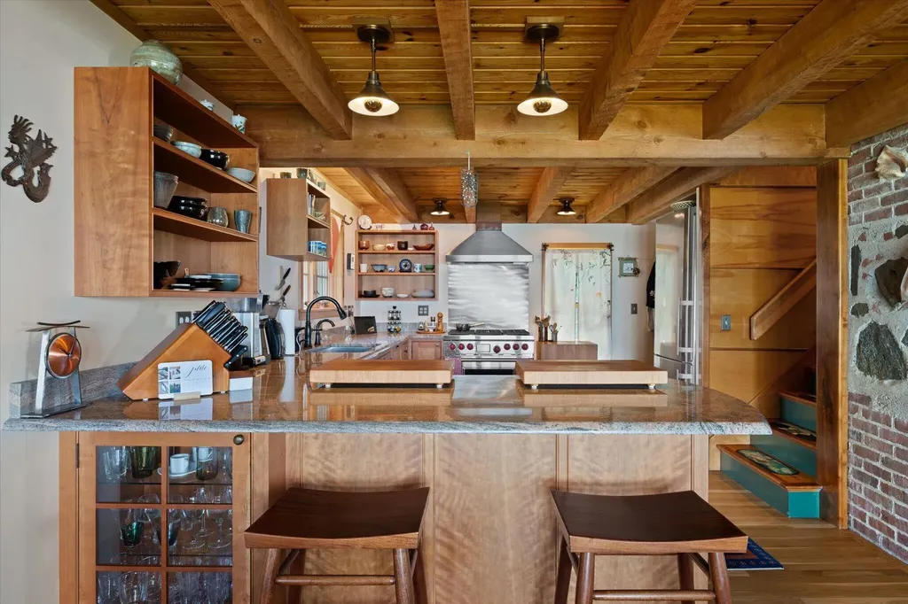49 Alder Lane Sedgwick ME 04676