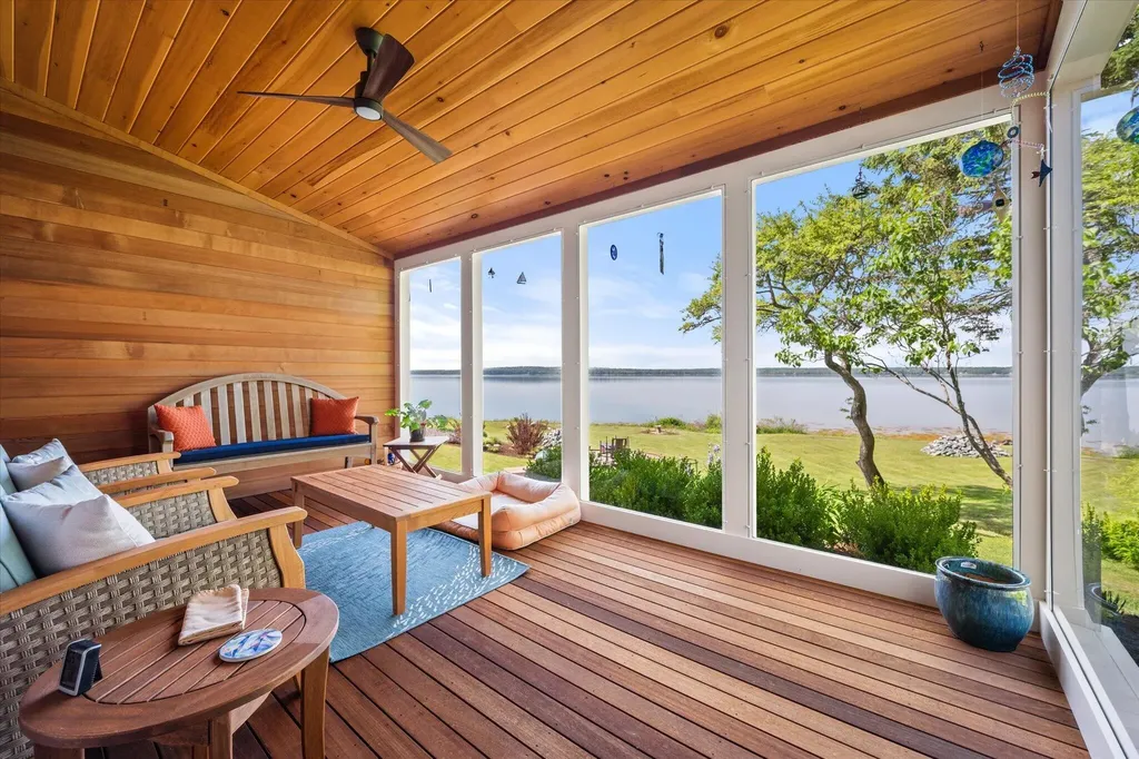 49 Alder Lane Sedgwick ME 04676