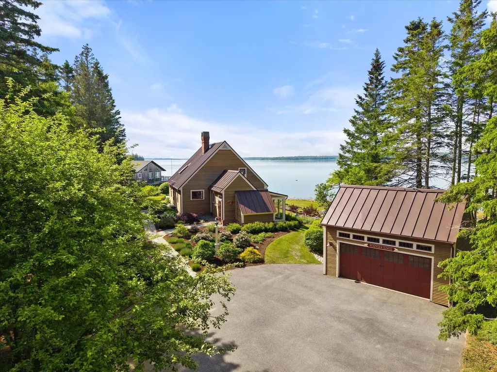 49 Alder Lane Sedgwick ME 04676