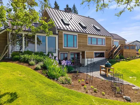 49 Alder Lane Sedgwick ME 04676