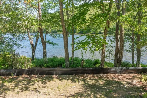 21 Rosenberg Road Lincolnville ME 04849