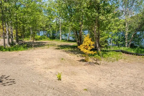 21 Rosenberg Road Lincolnville ME 04849
