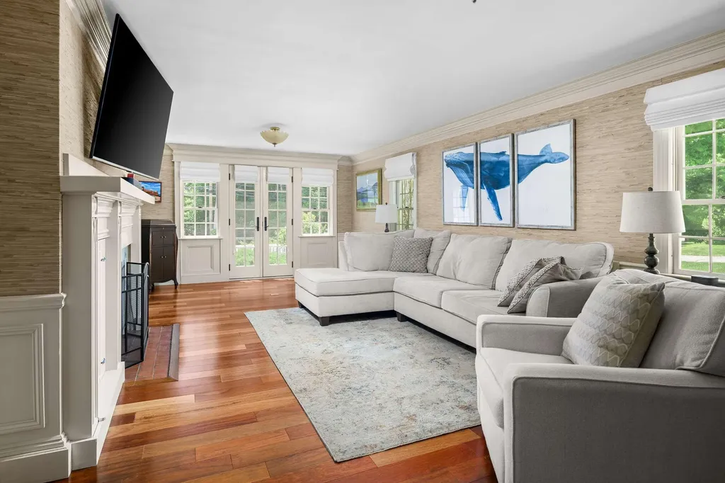152 York Street York ME 03909