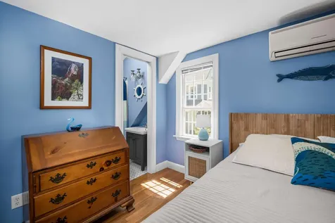152 York Street York ME 03909