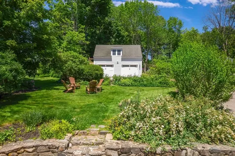 152 York Street York ME 03909