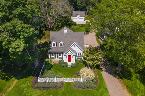 152 York Street York ME 03909