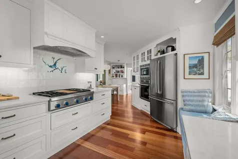 152 York Street York ME 03909