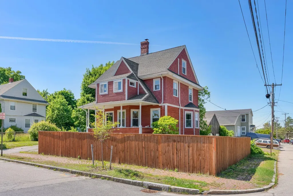 26 Adelaide Street Portland ME 04103
