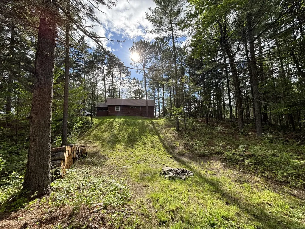 16 Pass Road Eustis ME 04936