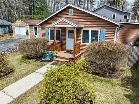 28 Cookman Avenue Old Orchard Beach ME 04064