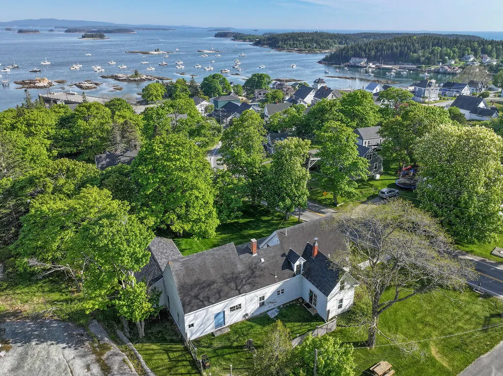 23 School Street Stonington ME 04681