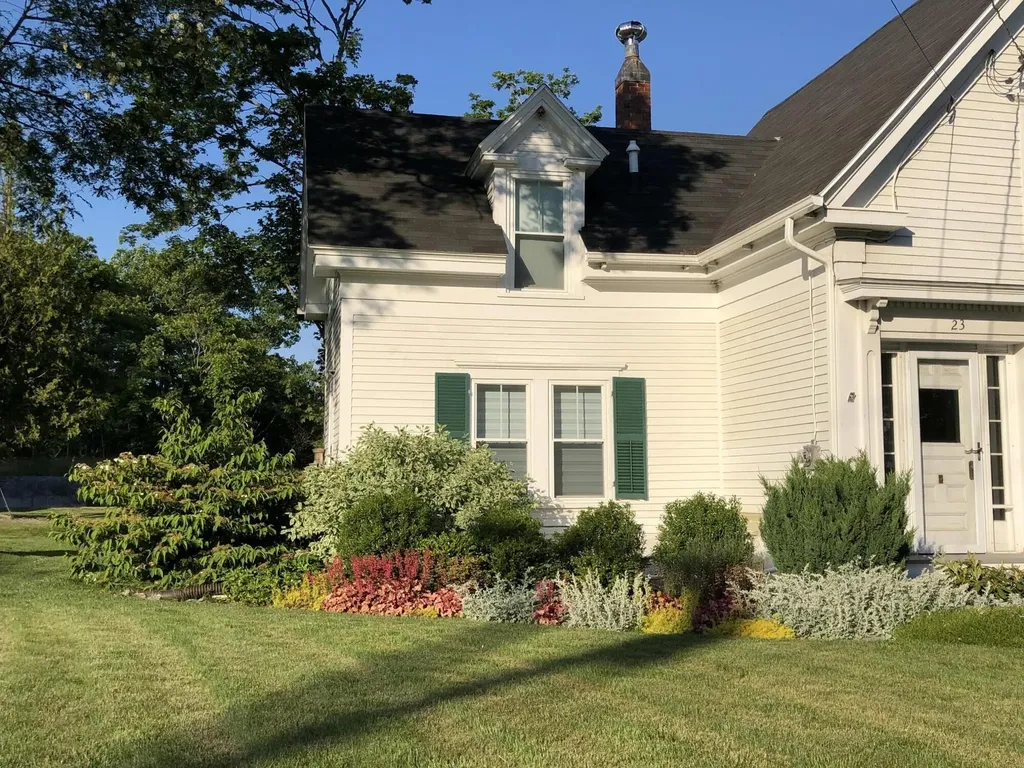 23 School Street Stonington ME 04681