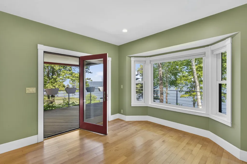 24 Eastward Rockport ME 04856