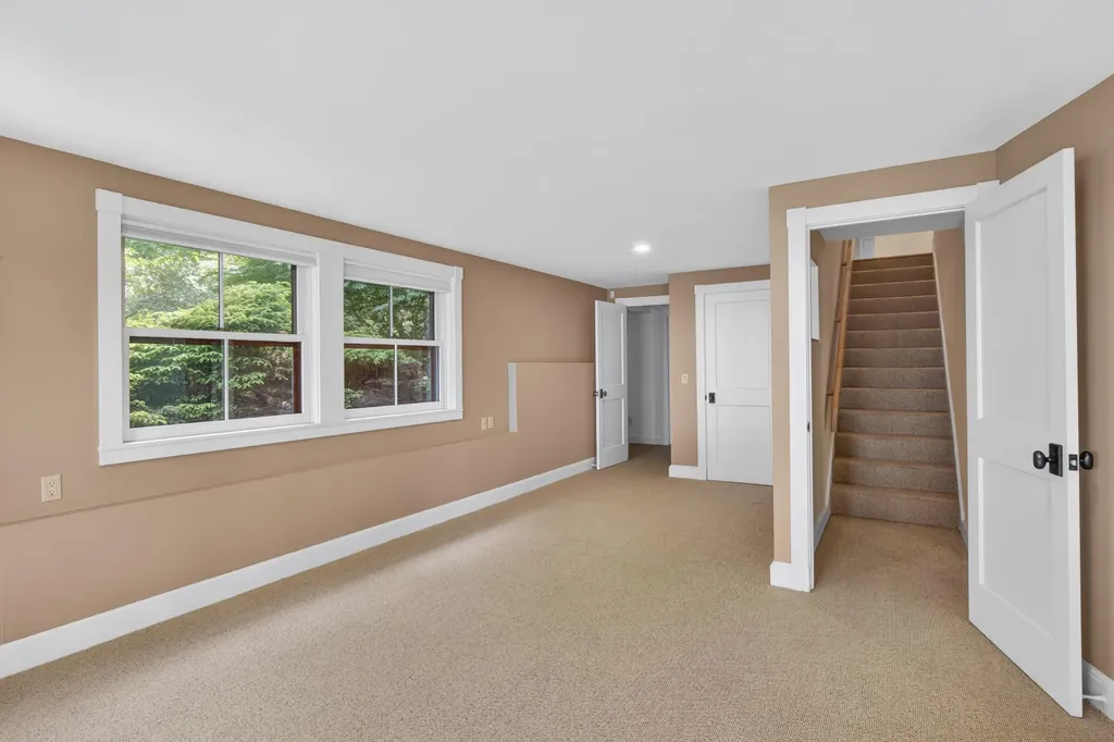 24 Eastward Rockport ME 04856