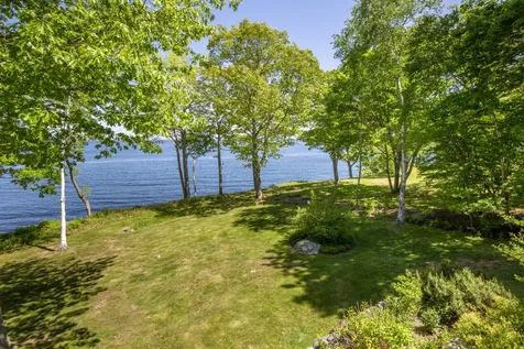 24 Eastward Rockport ME 04856