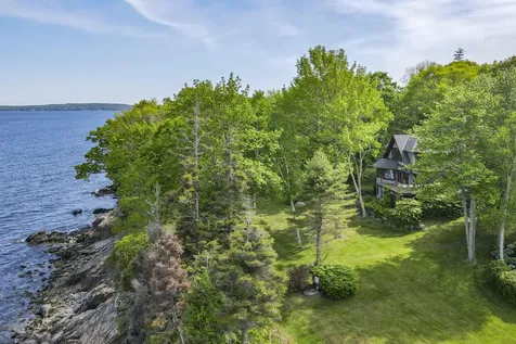 24 Eastward Rockport ME 04856