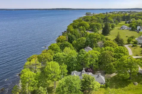 24 Eastward Rockport ME 04856