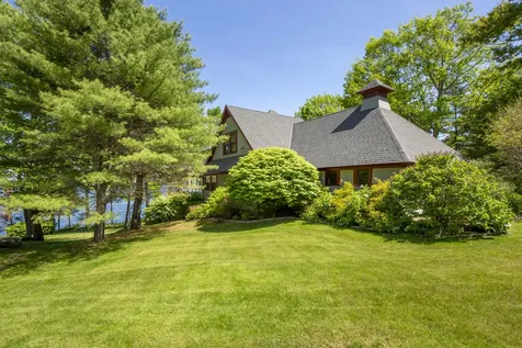 24 Eastward Rockport ME 04856