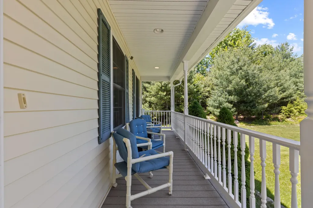63 Rockwood Drive Sanford ME 04073
