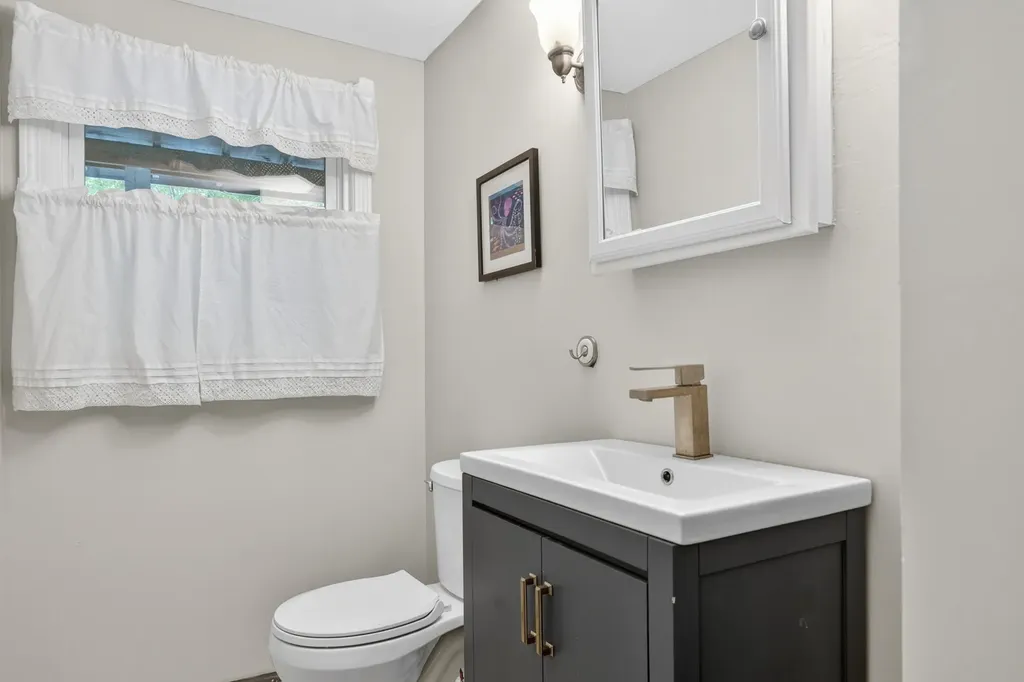220 Knights Hill Road Bridgton ME 04009