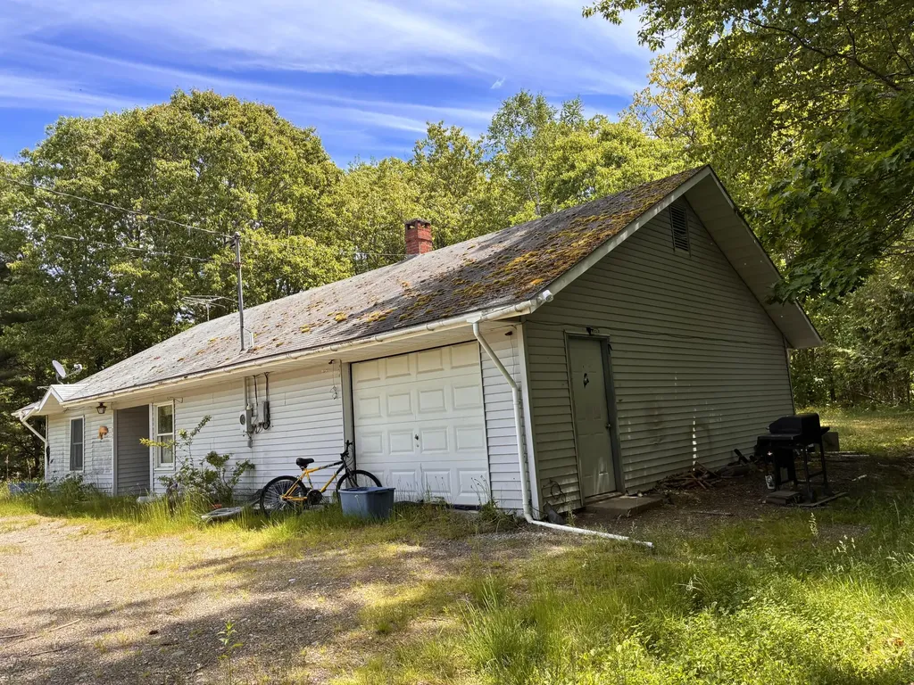 102 Augusta Road Belmont ME 04952