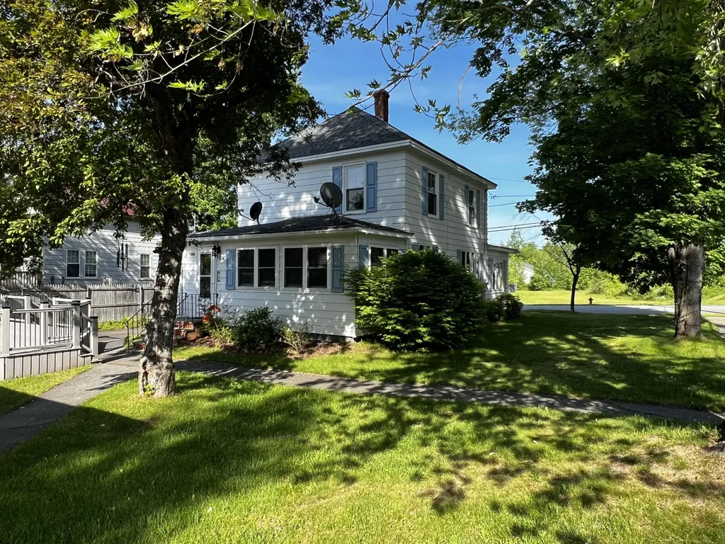 5 Cone Street East Millinocket ME 04430
