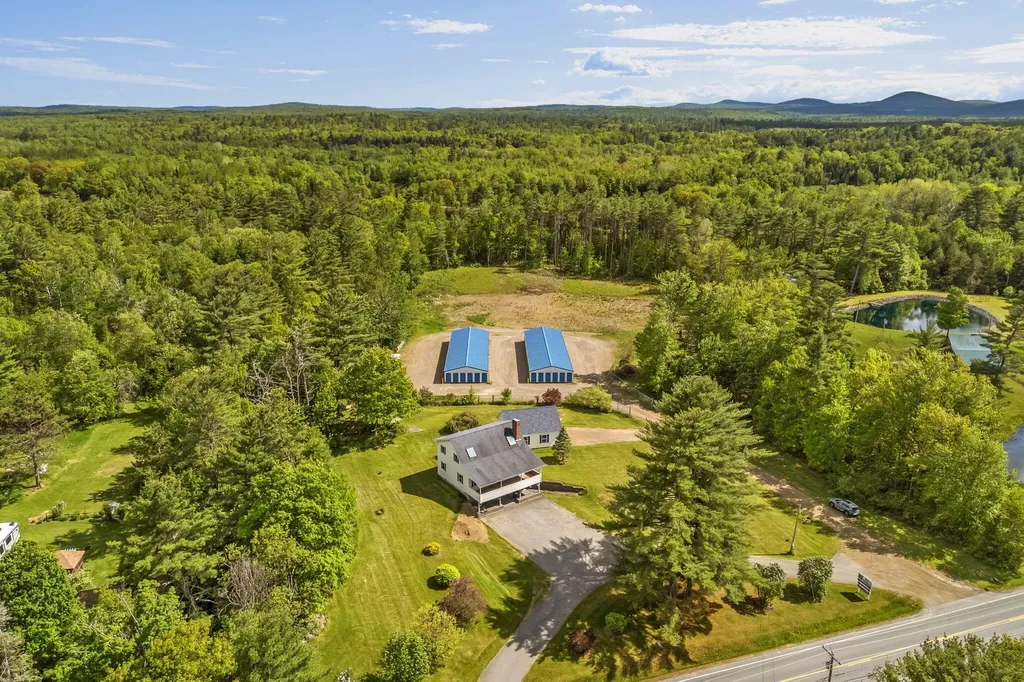698 Main Road Carmel ME 04419
