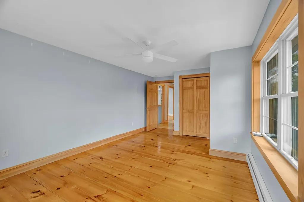 698 Main Road Carmel ME 04419