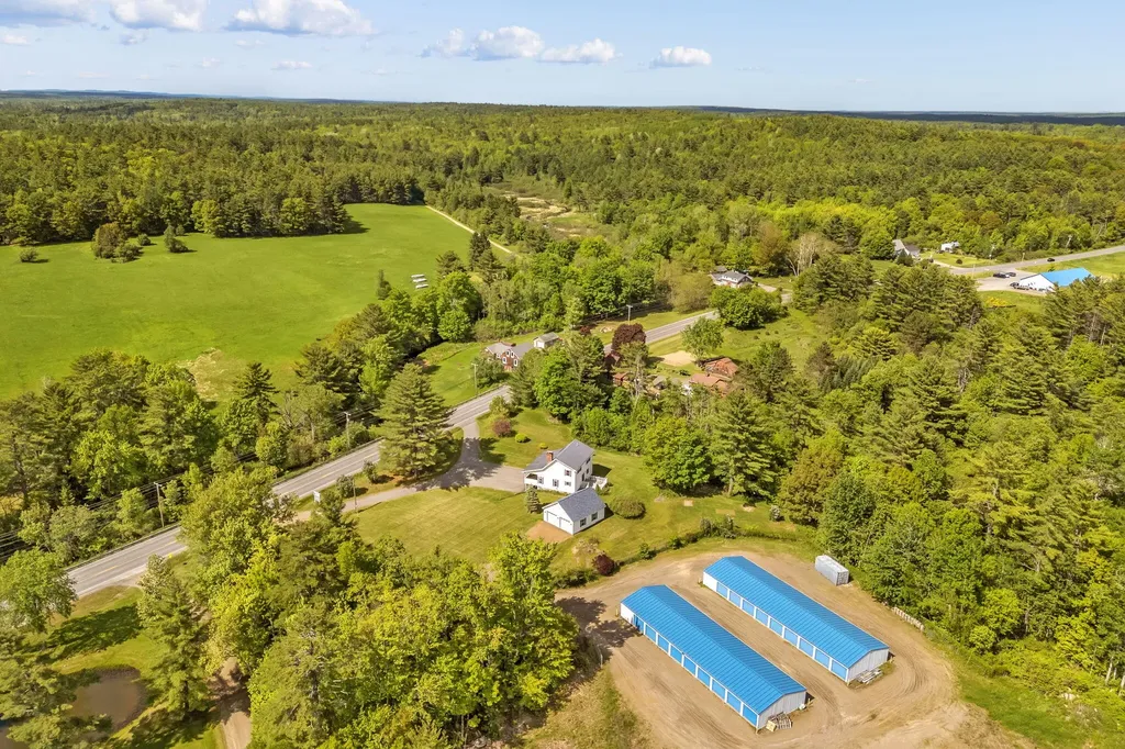 698 Main Road Carmel ME 04419
