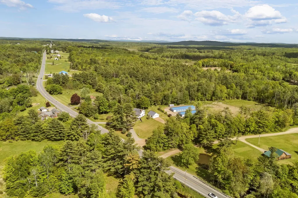 698 Main Road Carmel ME 04419