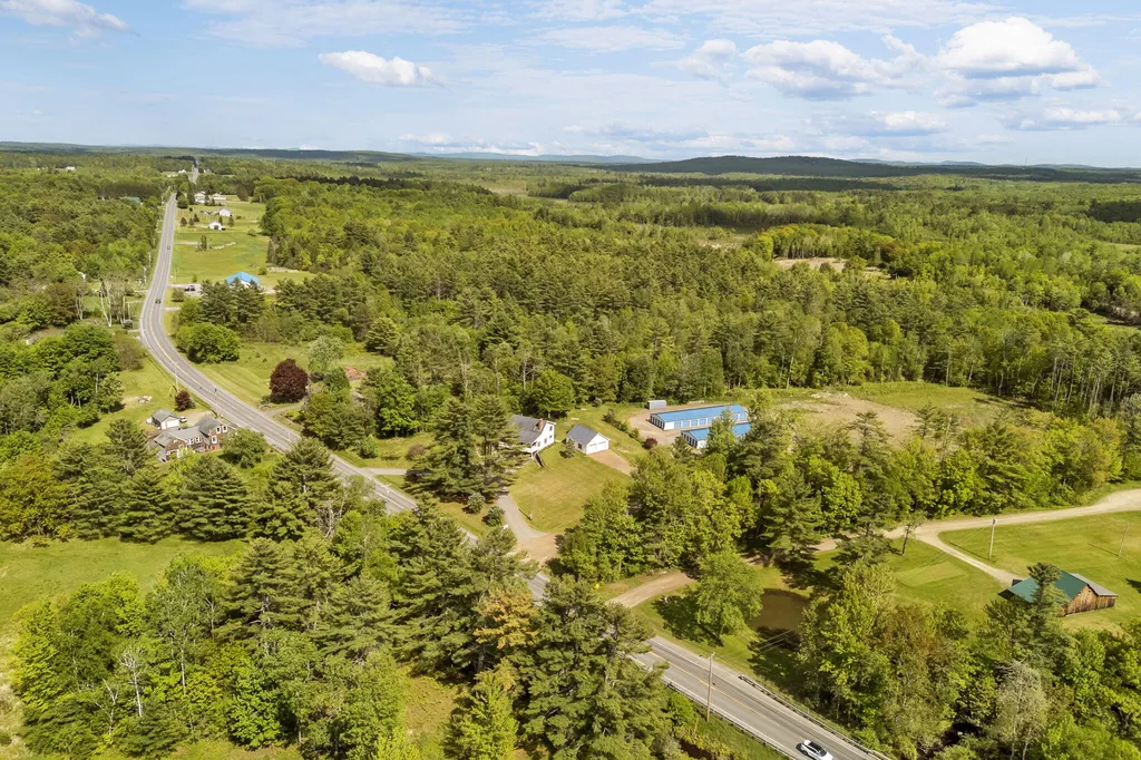 698 Main Road Carmel ME 04419