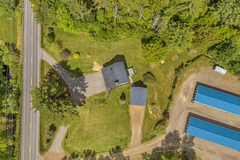 698 Main Road Carmel ME 04419