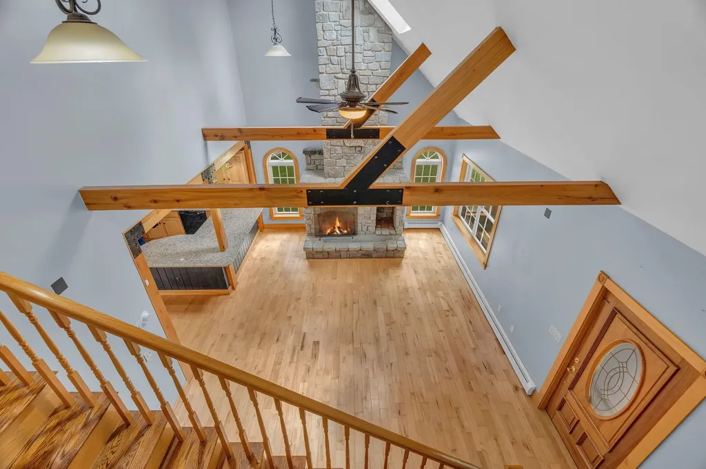 698 Main Road Carmel ME 04419
