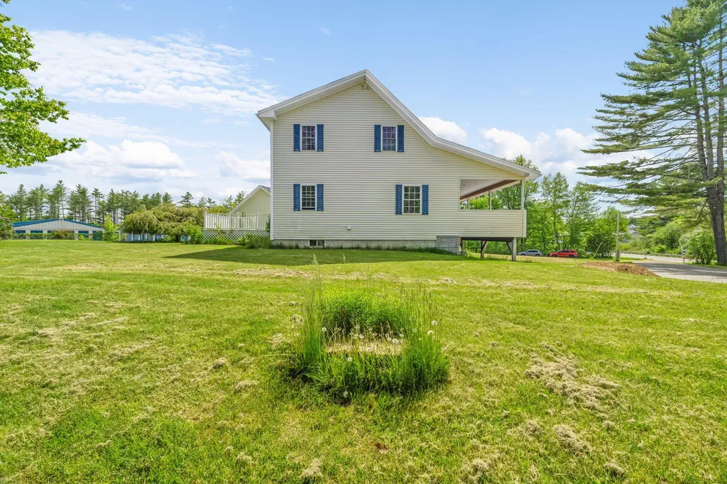 698 Main Road Carmel ME 04419