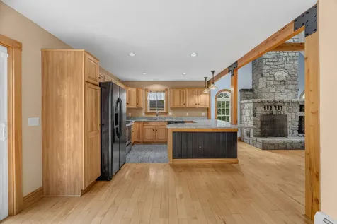 698 Main Road Carmel ME 04419