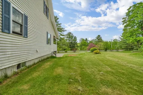 698 Main Road Carmel ME 04419