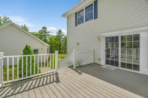 698 Main Road Carmel ME 04419
