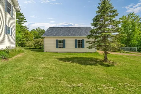698 Main Road Carmel ME 04419