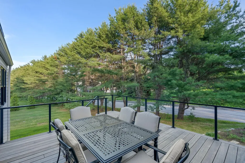 71 Old Pool Road Biddeford ME 04005