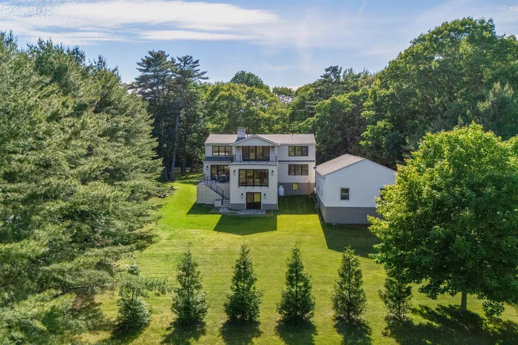 71 Old Pool Road Biddeford ME 04005