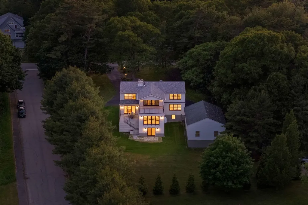 71 Old Pool Road Biddeford ME 04005