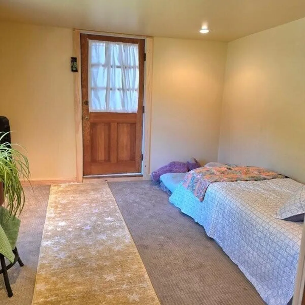 515 Dodlin Road Enfield ME 04493
