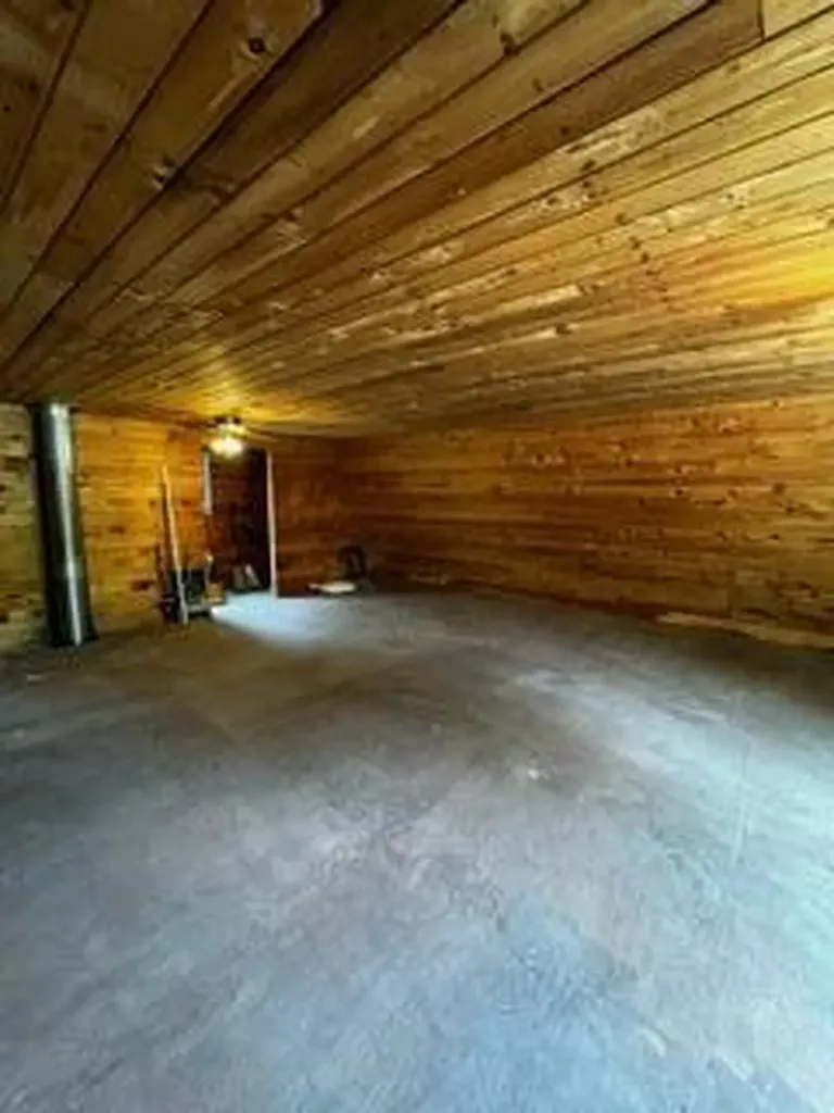 515 Dodlin Road Enfield ME 04493