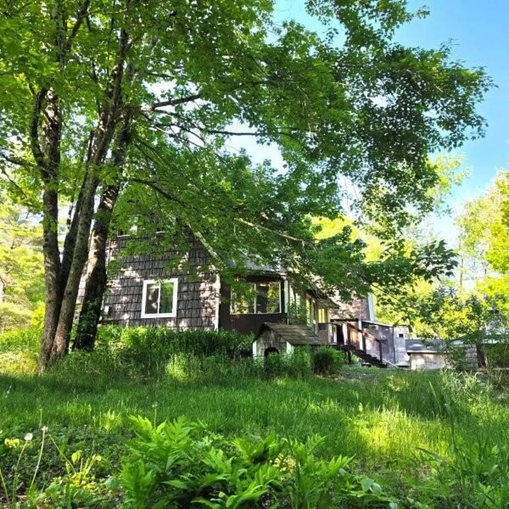 515 Dodlin Road Enfield ME 04493