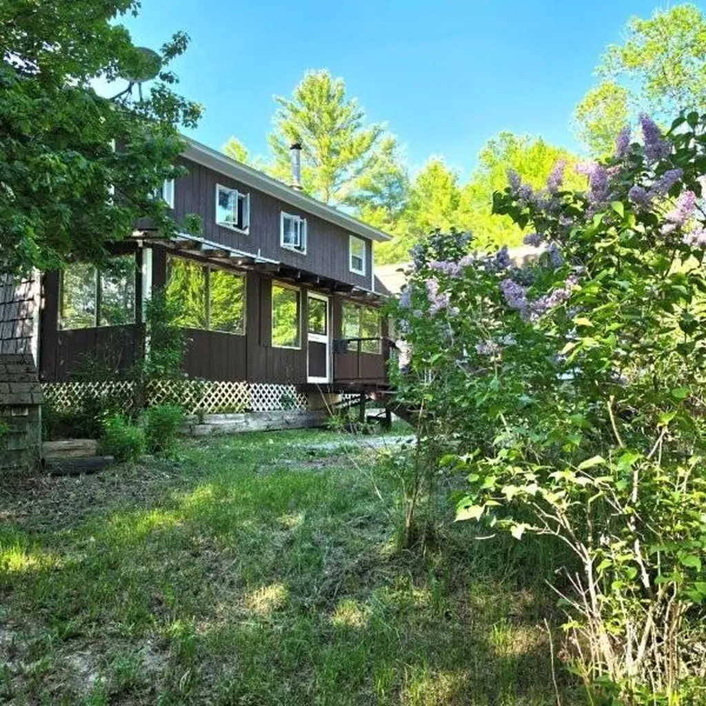 515 Dodlin Road Enfield ME 04493